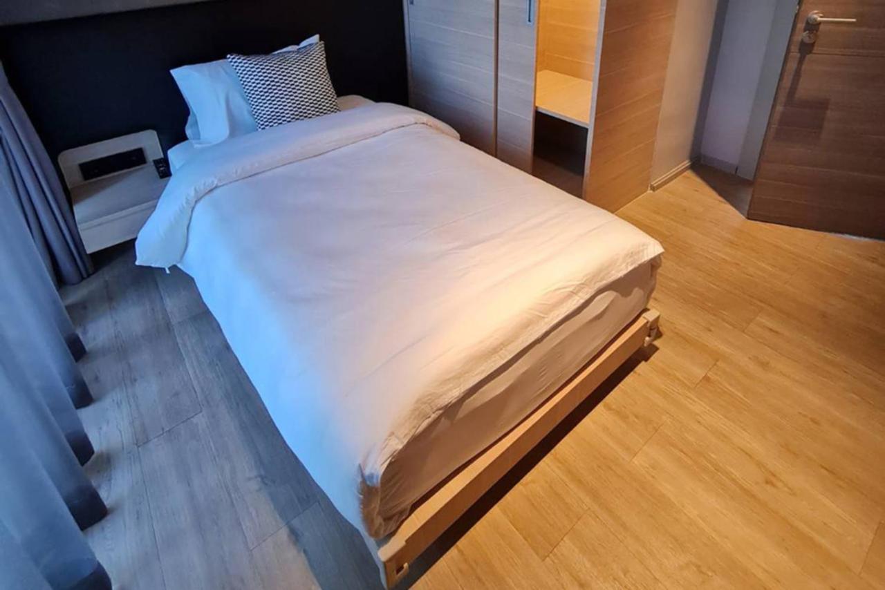 Voque Hotel & Serviced Residence Sukhumvit 51 Bangkok Dış mekan fotoğraf